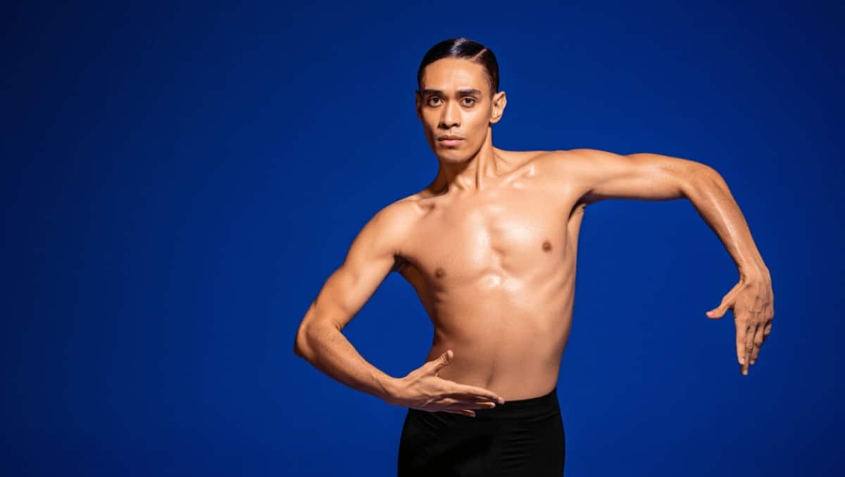Robert Irwin's spicy shirtless DWTS dance: how he warned his family ...