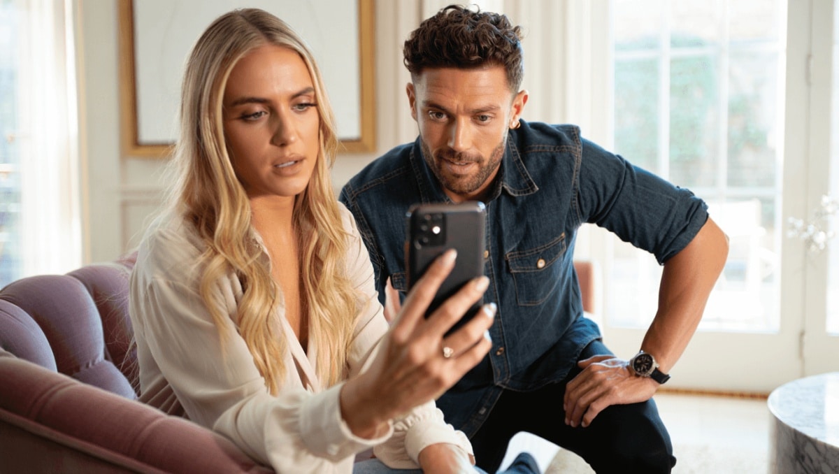 Becca Bloom Reveals She Didn
