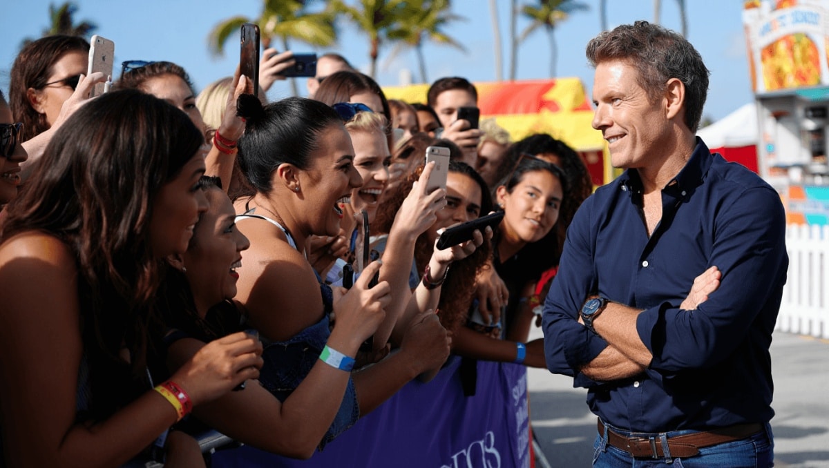 Bobby Flay on Getting Fan Questions About Brooke Williamson: ‘For Some Reason, People Are Interested in My Love Life’ (Exclusive)