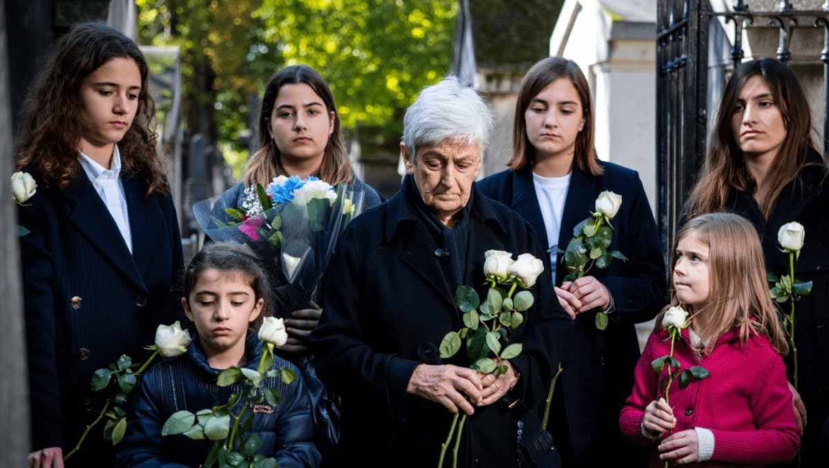 "Une très bonne relation" : les filles de Catherine Laborde évoquent les derniers instants de leur mère, avec leur père Jimmy