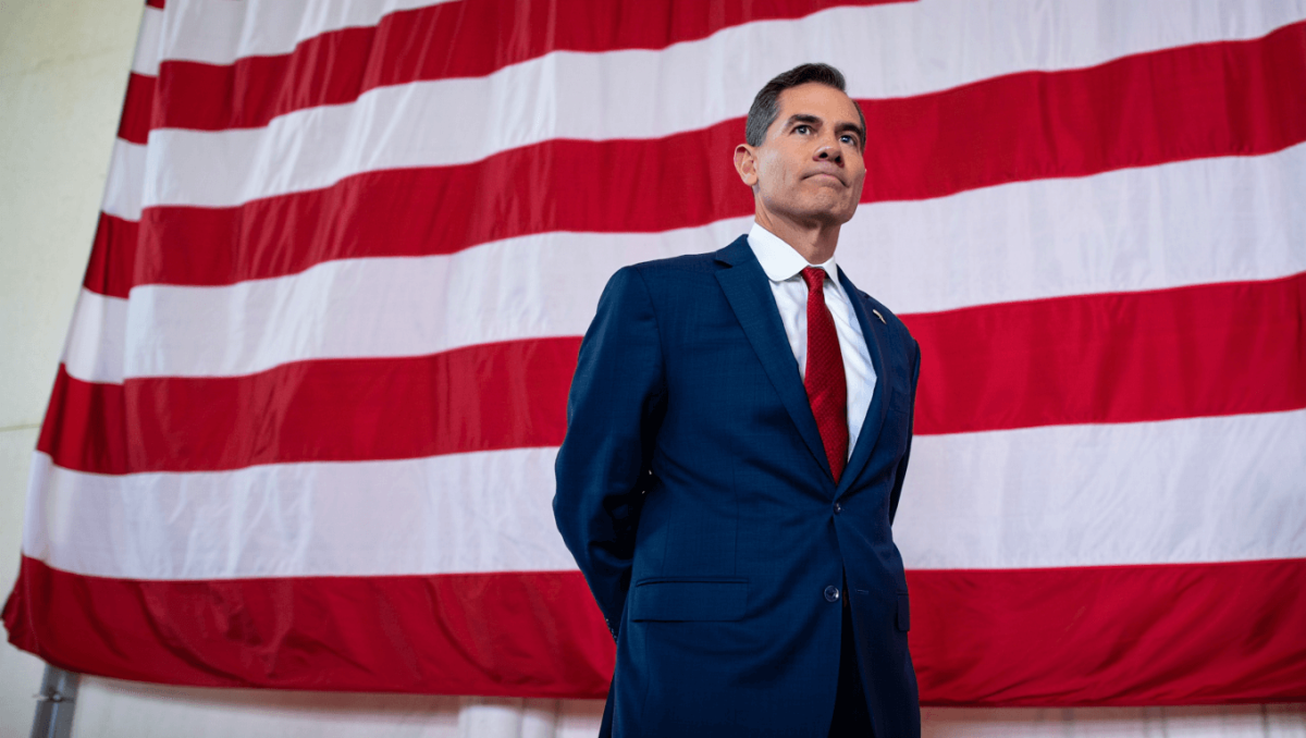 Trump's FCC Chair Wants Broadcasters to Air the Pledge of Allegiance Each Morning in Push to Make TV More 'Pro-America'