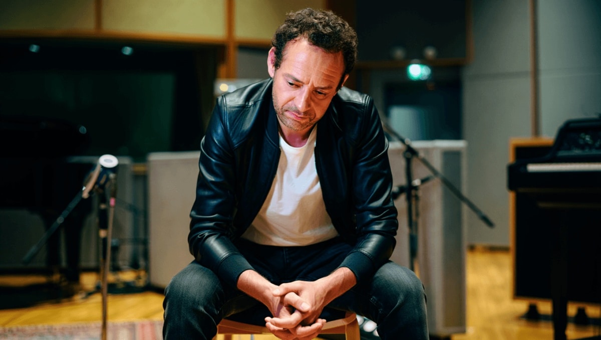 Slimane évoque son dernier opus : "Ce n’est pas un album qui est sorti dans la joie et la bonne humeur"
